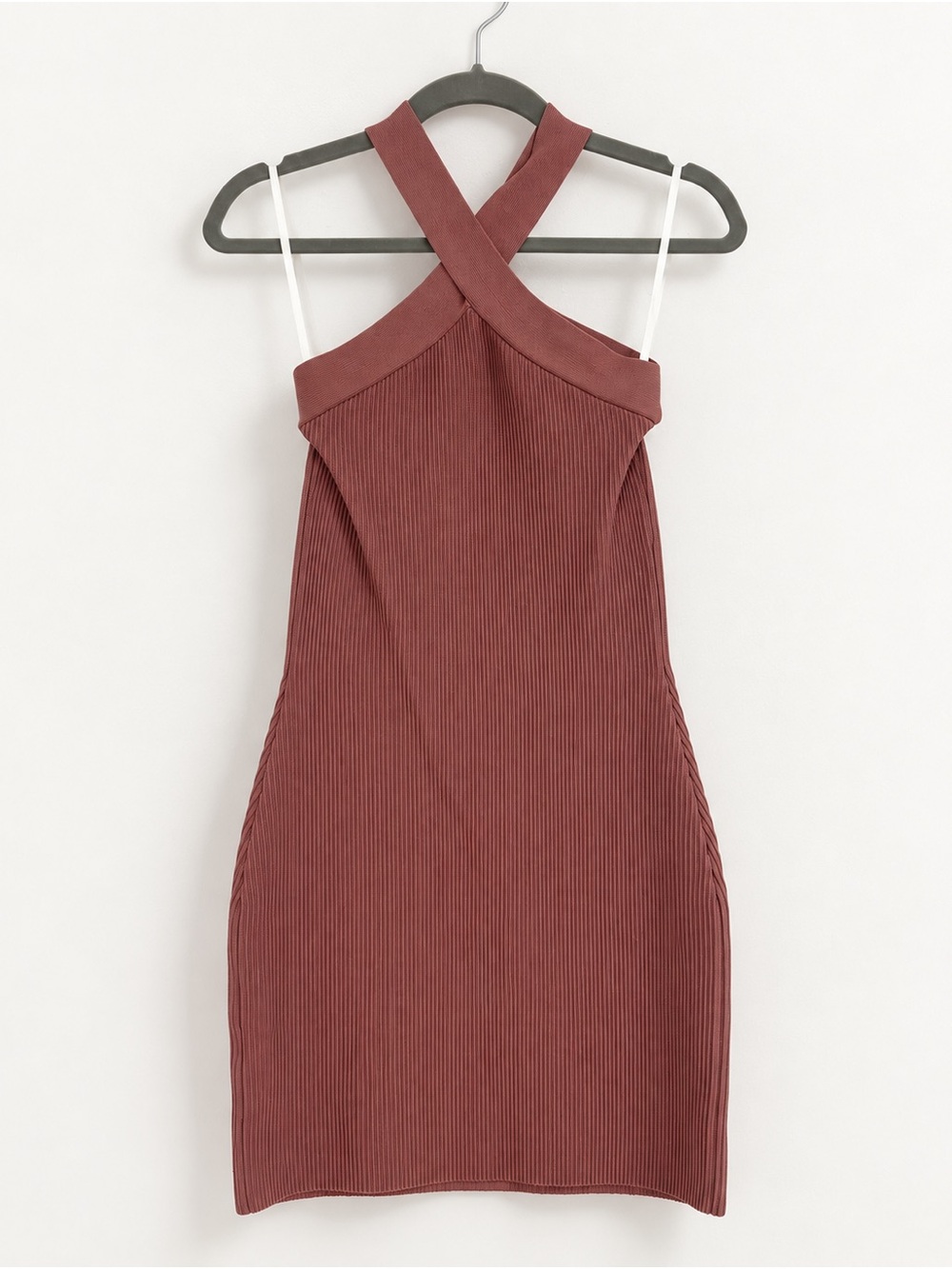 Aritizia Cross-Back Ribbed Bodycon Dress - Rust/dusty rose color